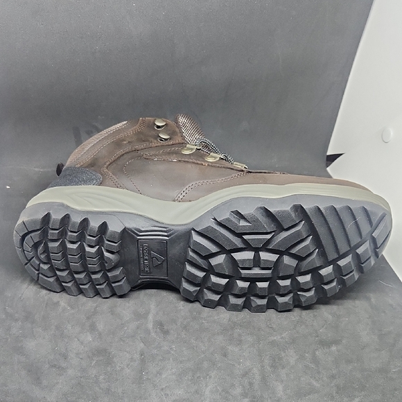 Ozark Trail Free Edge Hiker - Picture 7 of 7